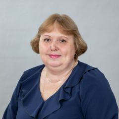 Вешта Елена
